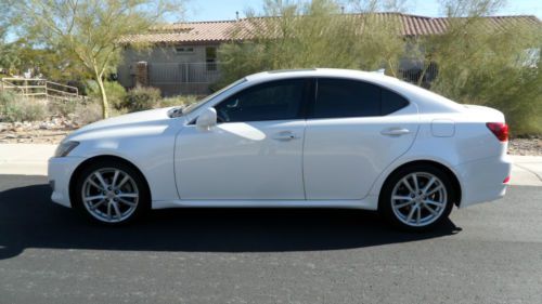 Lexus 2007 is 250 4 door sedan white/tan leather 109k miles $13,000