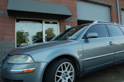 2003 volkswagen passat w8 wagon 4-door 4.0l