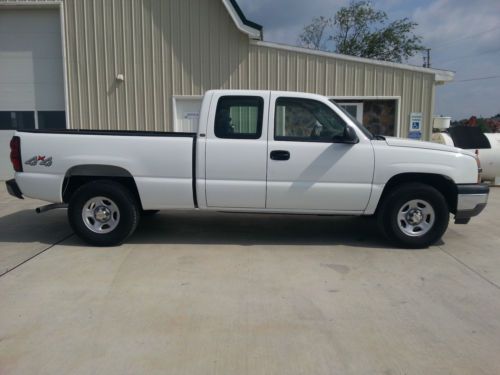 2004 chevy silverado 1500 ext. cab 4x4