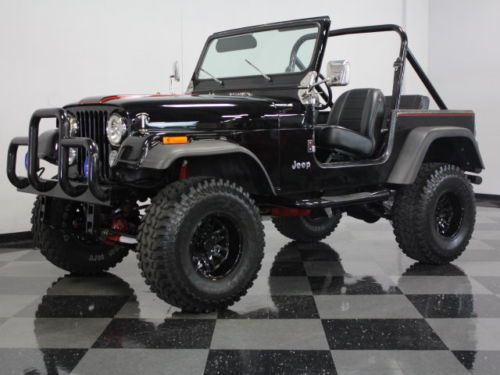 Nice black on black cj7, removeable hardtop, 5 speed trans, nice size lift