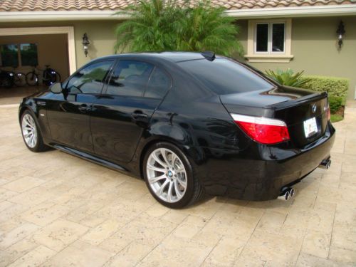 2009 bmw m5 base sedan 4-door 5.0l