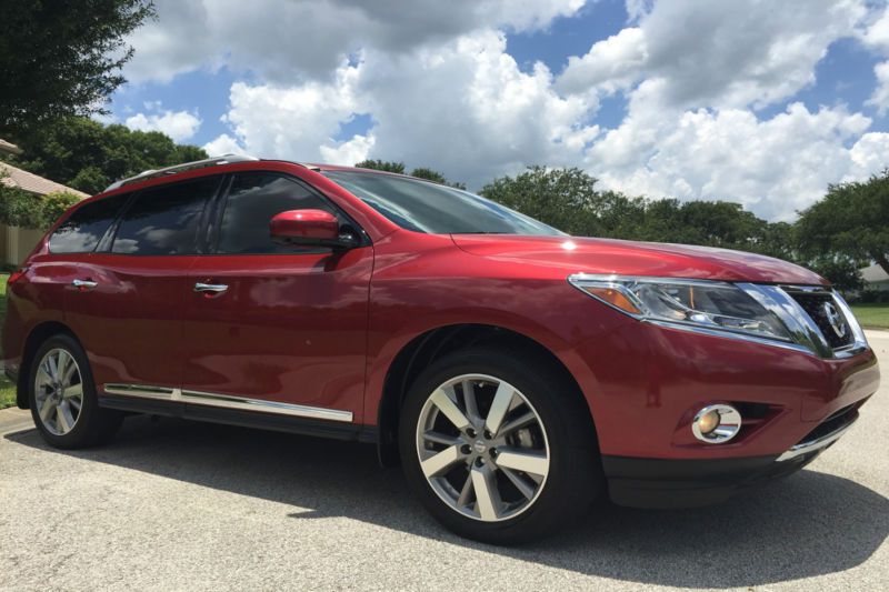 2013 nissan pathfinder premium package