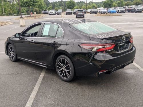 2021 toyota camry se