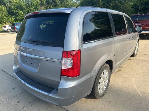 2015 chrysler town &amp; country touring