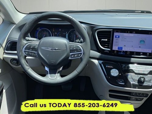 2022 chrysler pacifica touring l