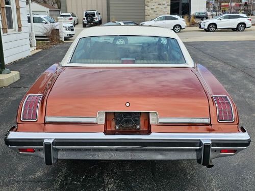 1974 pontiac le mans luxury