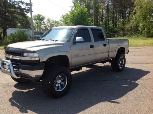 2002 chevrolet silverado 2500 hd ls crew cab pickup 4-door 8.1l