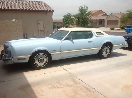 1976 ford thunderbird base hardtop 2-door 7.5l