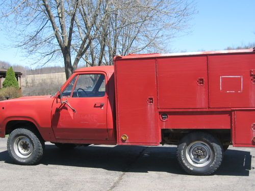 1977 dodge fargo power wagon with utility body