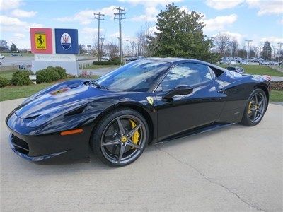 2010 ferrari 458 italia - only 1,200 miles!