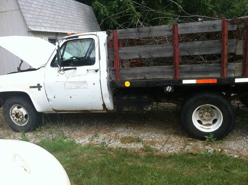 1981 c30 1-ton chevy scottsdale pick up