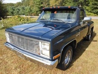 1984 blue runs&amp;drives great 350v8 3spd stick body&amp;int great!