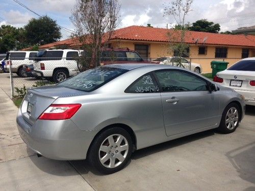 2006 honda civic lx coupe 2-door 1.8l