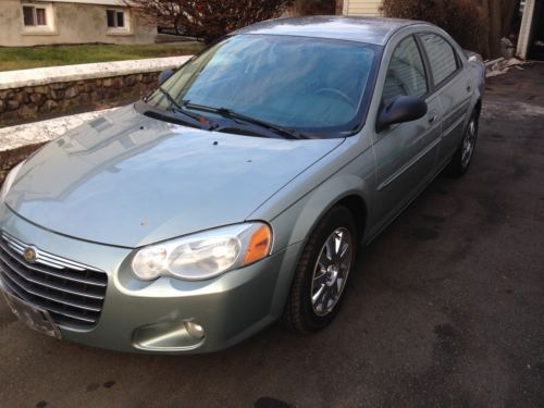 2004 chrysler sebring base sedan 4-door 2.7l