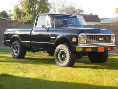 Drop dead gorgeous black 1971 chevy short wide 4x4 loaded