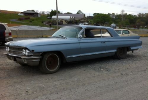 1962 cadillac deville base hardtop 2-door 6.4l