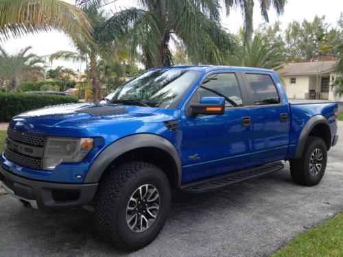 2014 ford f-150 raptor 4 door crew cab pick up truck  6.2 l