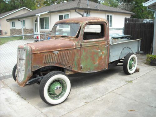 1935 ford pickup