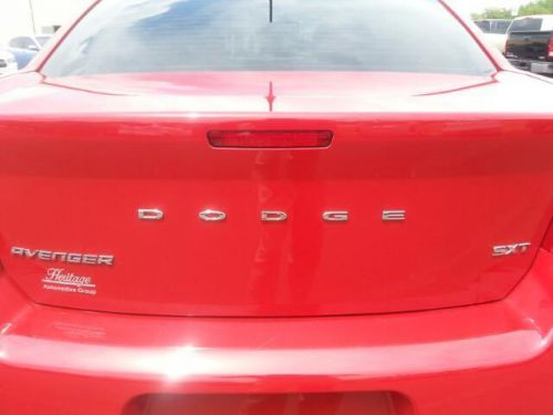 2012 dodge avenger sxt