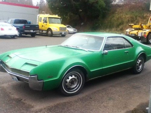 1966 oldsmobile toronado rust free!!! automatic nice car! rare