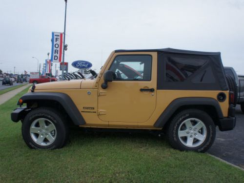 2013 jeep wrangler sport