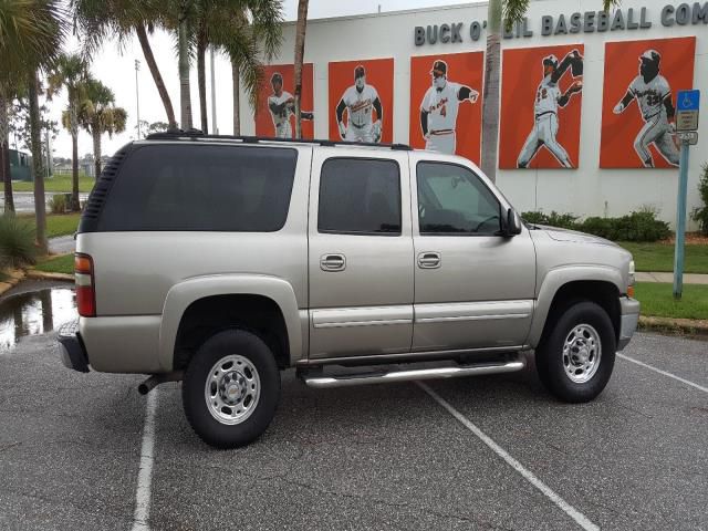 2002 chevrolet suburban lt