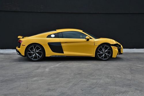 2023 audi r8 5.2 v10 performance