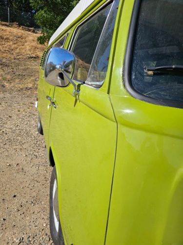 1977 volkswagen bus/vanagon