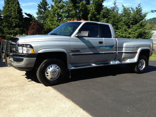 99 dodge ram 3500 laramie quad cab diesel 4x4 only 21,634 original miles !!!