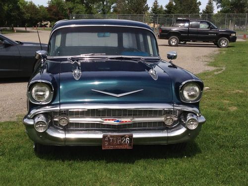 1957 chevy wagon