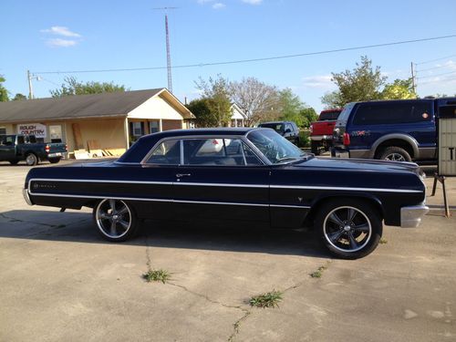 1964 chevrolet impala base hardtop 2-door 5.3l