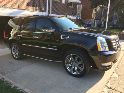 2009 cadillac escalade base sport utility 4-door 6.2l fully loaded w/ nav &amp; awd