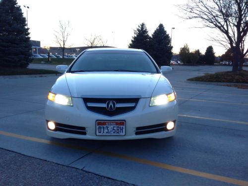 2007 acura tl sedan 4-door 3.2l w/navigation, moonroof, and bose sound system