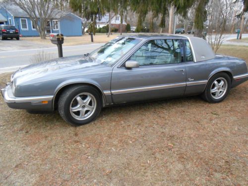 1993 buick riviera luxury coupe 2-door 3.8l