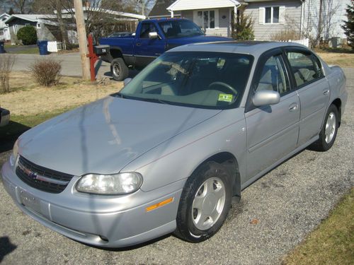 2000 chevrolet malibu ls sedan 4-door 3.1l