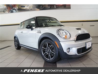 2dr cpe s mini cooper hardtop base low miles coupe 6-speed gasoline 1.6l i4 dohc