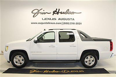 Ltz, navigation, z71, heated seats, leather, rear dvd - summit white