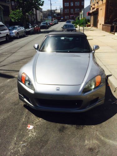 2000 honda s2000 base convertible 2-door 2.0l