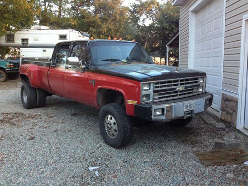 Sell used 88 CHEVY 4-DOOR 4X4 DUALLY IN GOOD COND. in Powhatan ...