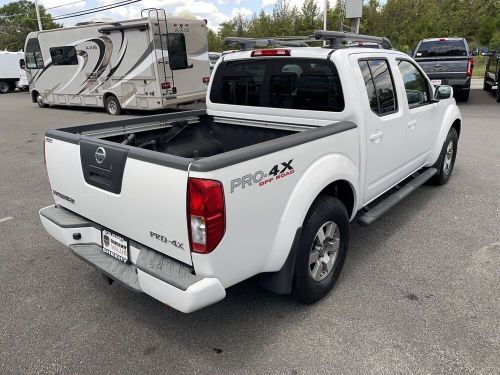 2012 nissan frontier pro 4x