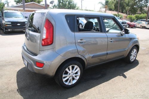 2012 kia soul !