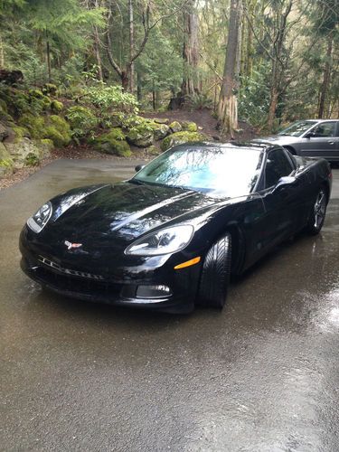 2008 chevy corvette 2 door, coupe 2 - hardtops