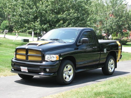 2005 dodge ram rumble bee, one owner