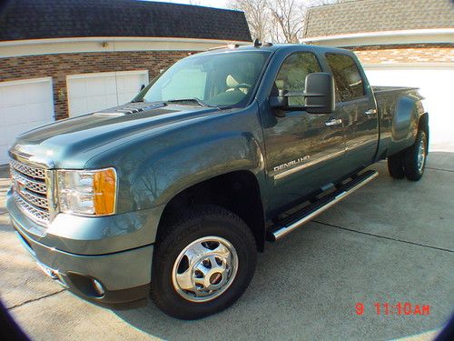 2012 chevrolet/gmc denali hd crew cab 4x4 3434 miles, $68.000 list