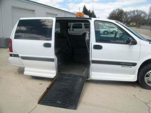 2005 chevrolet venture wheelchair van