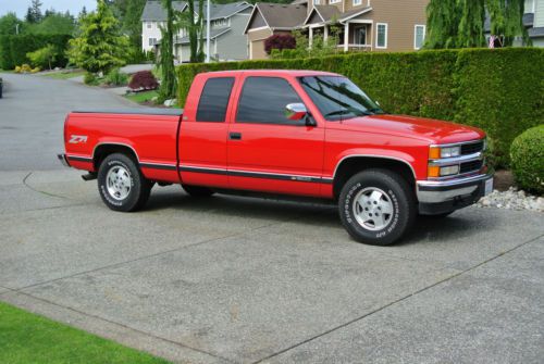 1994 chev silverado extended cab z71 56,000 miles