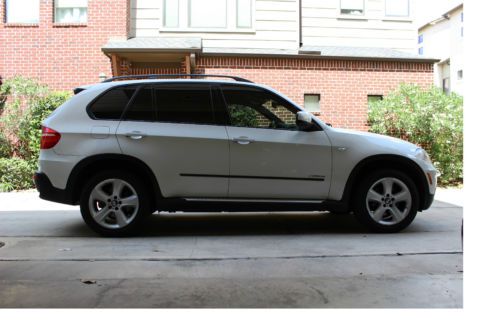 2009 bmw x5 xdrive30i - fully loaded - excellent condition