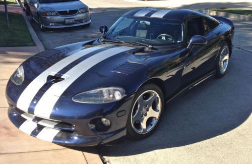 2001 dodge viper gts , low reserve