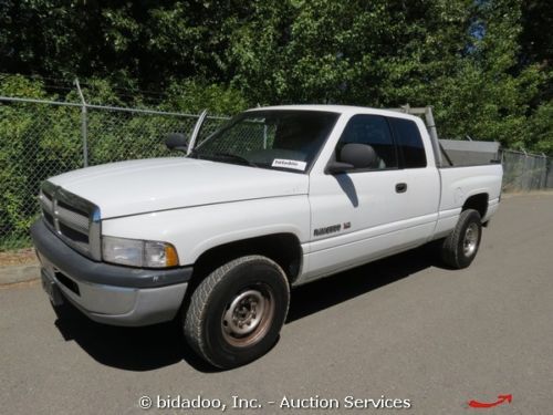 Dodge 2500 quad cab pickup truck 5.9l v8 4-speed automatic w/ lift gate