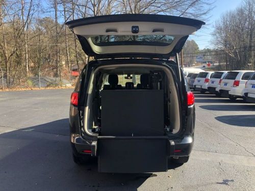 2020 chrysler voyager lxi handicap wheelchair accessible rear entry